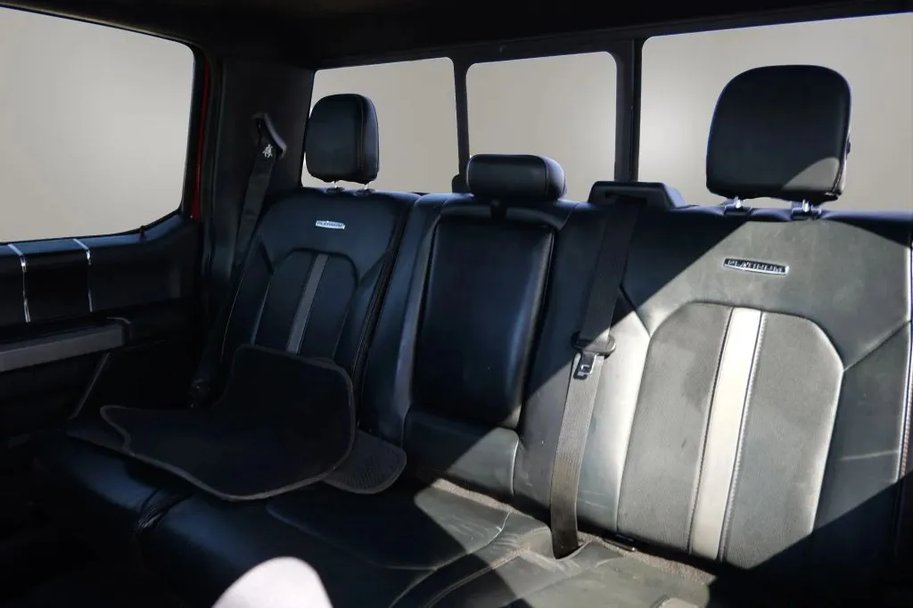 Ford F-150 photo 10