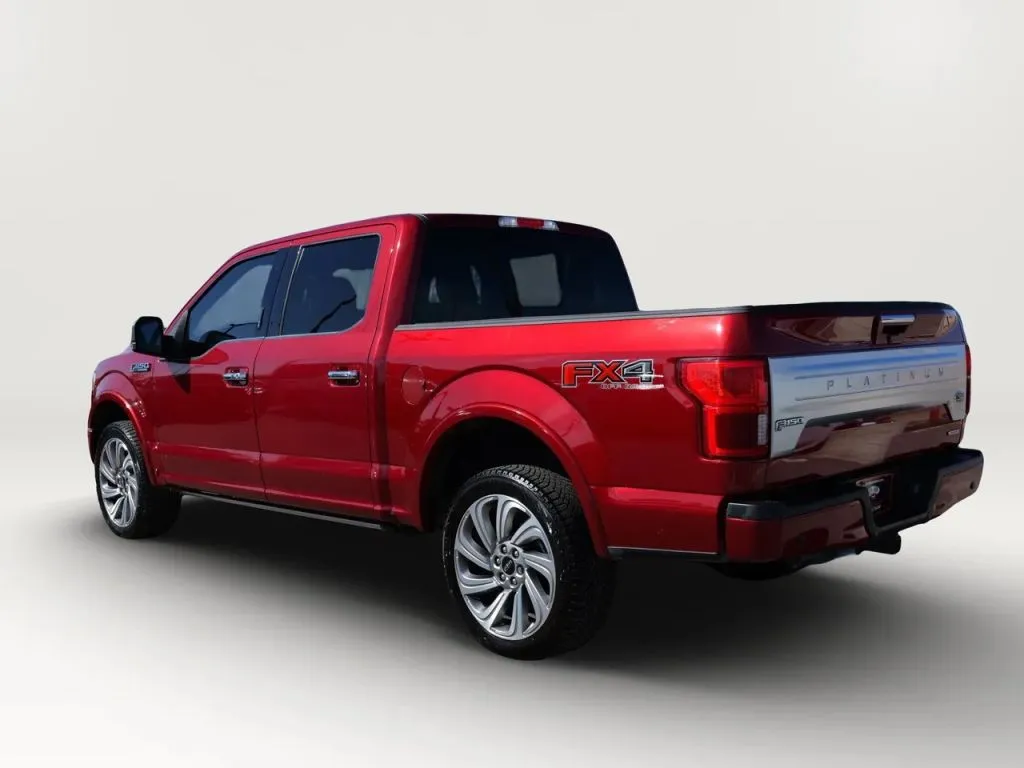 Ford F-150 photo 3