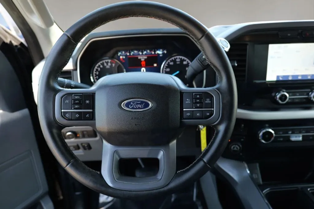 Ford F-150 photo 4