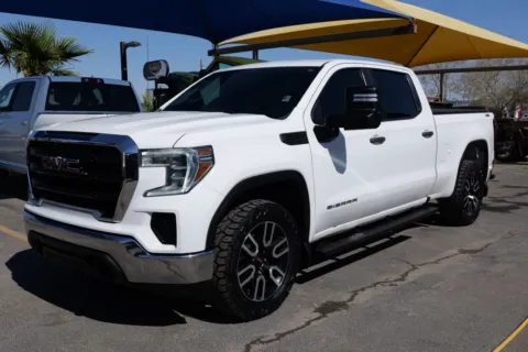 White 2021 GMC Sierra 1500 Crew Cab Pickup 4D 5 3/4 ft for sale in El Paso, TX
