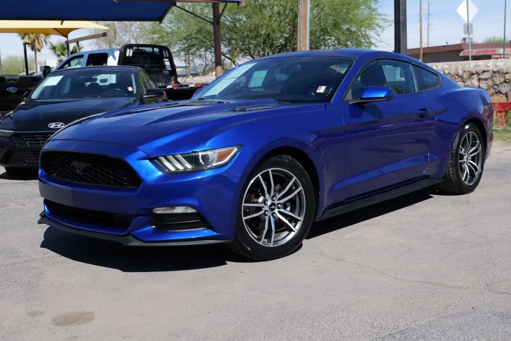 2016 Ford Mustang V6