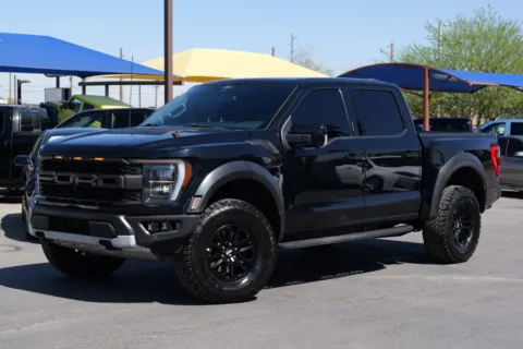 Black 2021 Ford F-150 SuperCrew Cab Raptor Pickup 4D 5 1/2 ft for sale in El Paso, TX
