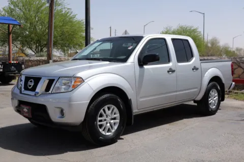 Silver 2019 Nissan Frontier Crew Cab SV Pickup 4D 5 ft for sale in El Paso, TX