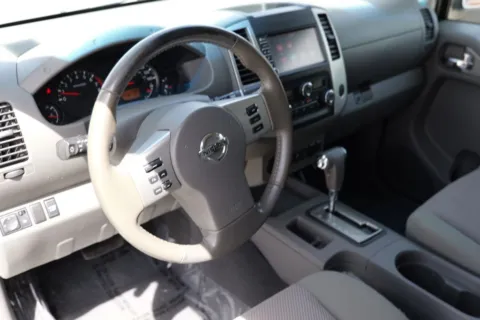 More photos of 2019 Nissan Frontier Crew Cab SV Pickup 4D 5 ft at Torresdey Motors Alameda, TX