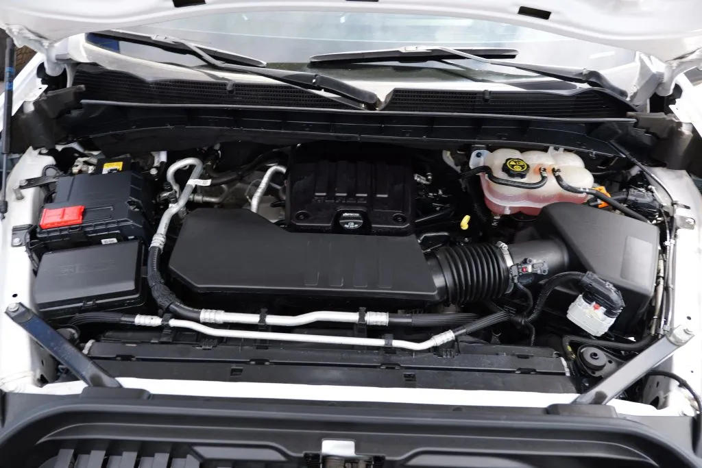 GMC Sierra photo 15