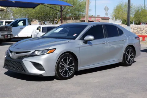 Silver 2018 Toyota Camry SE Sedan 4D for sale in El Paso, TX