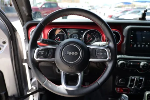 More photos of 2021 Jeep Gladiator Rubicon Pickup 4D 5 ft at Torresdey Motors Alameda, TX