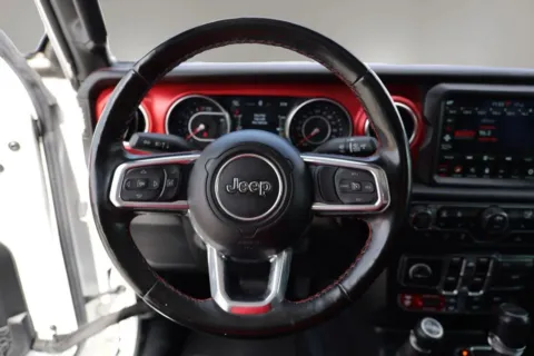 More photos of 2022 Jeep Gladiator Rubicon Pickup 4D 5 ft at Torresdey Motors Alameda, TX