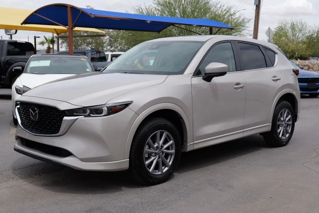 2025 Mazda CX-5 S Preferred package Auto AWD's photo