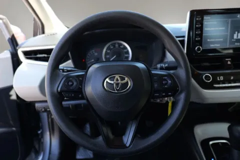 More photos of 2020 Toyota Corolla LE Sedan 4D at Torresdey Motors Alameda, TX