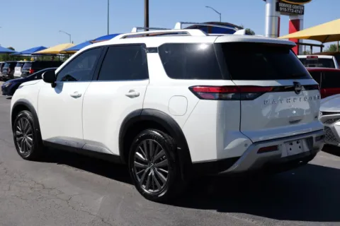 Another view of 2022 Nissan Pathfinder SL Sport Utility 4D for sale in El Paso, TX at Torresdey Motors Alameda