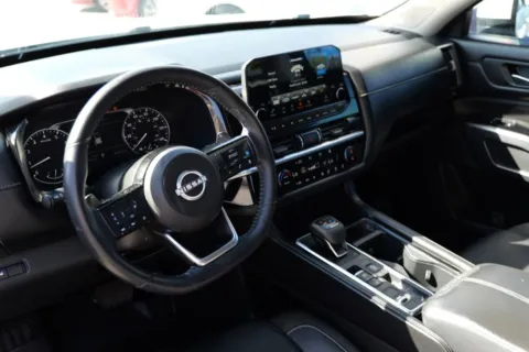More photos of 2022 Nissan Pathfinder SL Sport Utility 4D at Torresdey Motors Alameda, TX
