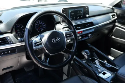 More photos of 2020 Kia Telluride S Sport Utility 4D at Torresdey Motors Alameda, TX