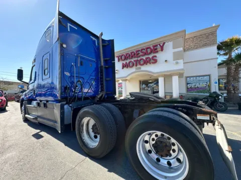 Another view of 2018 Freightliner Cascadia New Cascadia 126' BBC for sale in El Paso, TX at Torresdey Motors Alameda