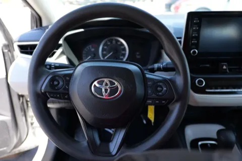 More photos of 2020 Toyota Corolla LE Sedan 4D at Torresdey Motors Alameda, TX
