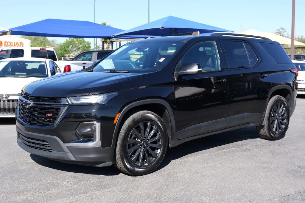 2023 Chevrolet Traverse AWD RS's photo