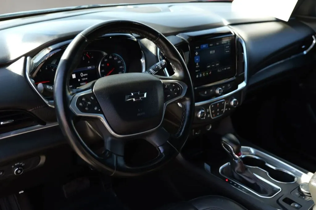 Chevrolet Traverse photo 4