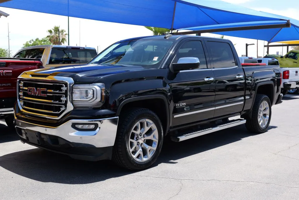 Black 2017 GMC Sierra 1500 Crew Cab SLT Pickup 4D 5 3/4 ft for sale in El Paso, TX