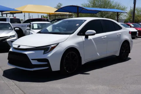 White 2023 Toyota Corolla SE Sedan 4D for sale in El Paso, TX