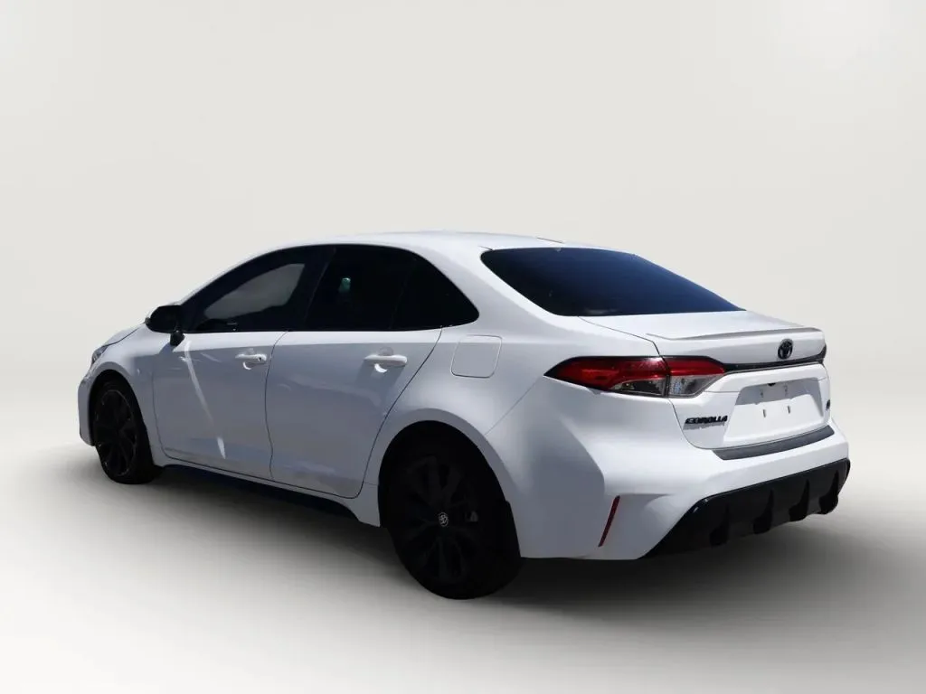 Toyota Corolla photo 3