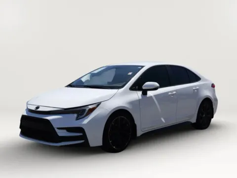 White 2023 Toyota Corolla SE Sedan 4D for sale in El Paso, TX