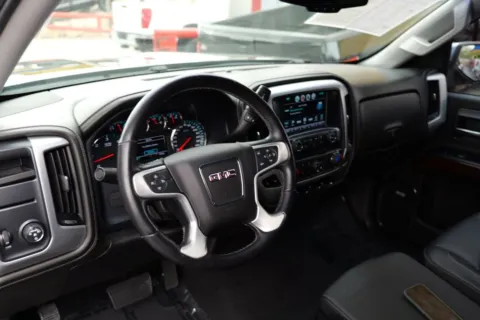 More photos of 2018 GMC Sierra 1500 Crew Cab SLT Pickup 4D 5 3/4 ft at Torresdey Motors Alameda, TX