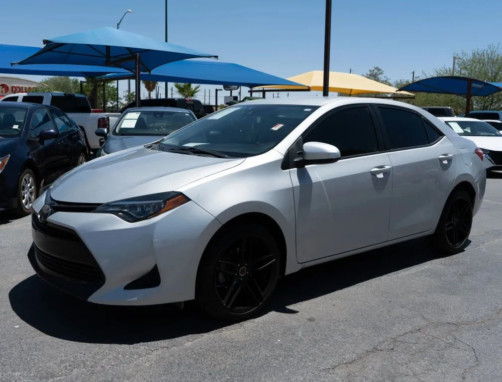 2019 Toyota Corolla LE AT's photo