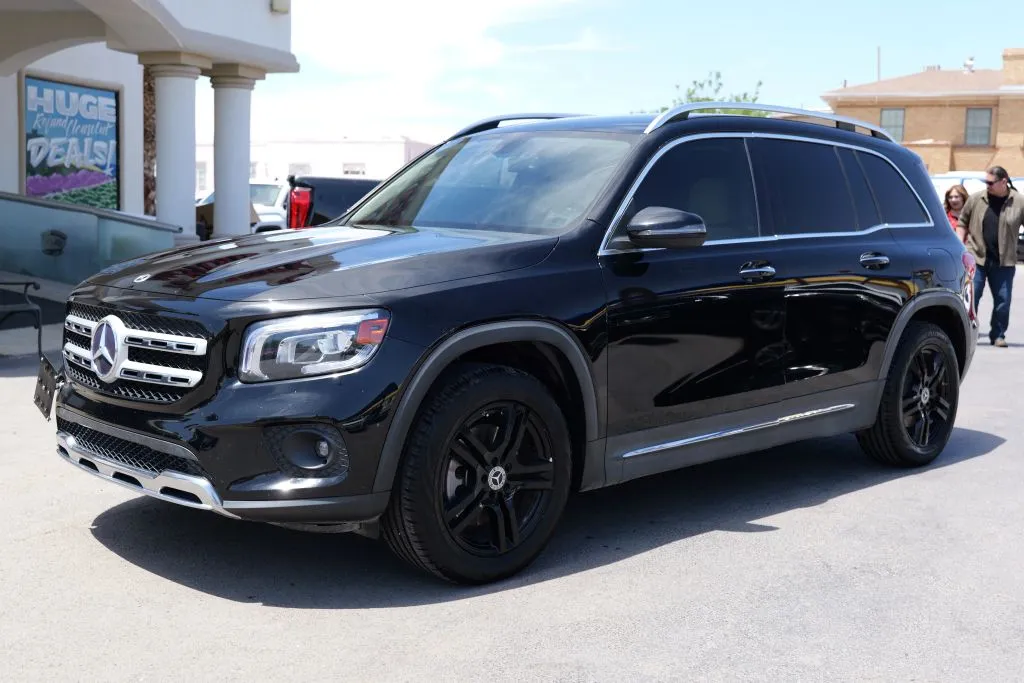 Black 2021 Mercedes-Benz GLB 250 4MATIC Sport Utility 4D for sale in El Paso, TX