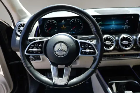 More photos of 2021 Mercedes-Benz GLB 250 4MATIC Sport Utility 4D at Torresdey Motors Alameda, TX