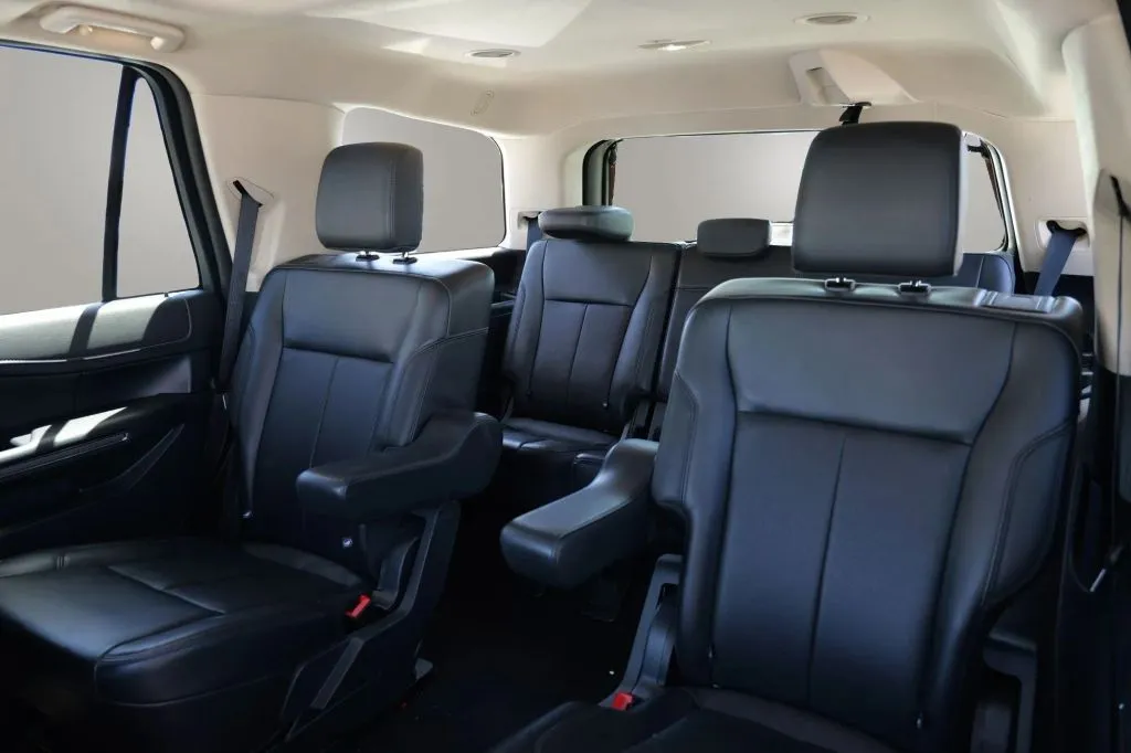 Ford Expedition photo 12