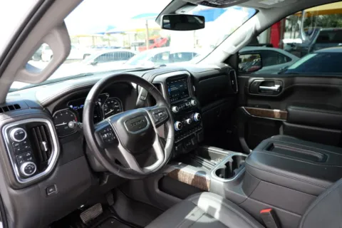 More photos of 2022 GMC Sierra 1500 Limited Crew Cab Denali Pickup 4D 5 3/4 ft at Torresdey Motors Alameda, TX
