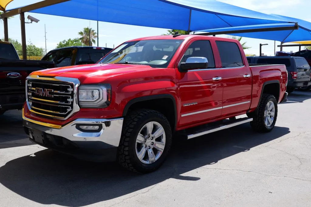 Red 2016 GMC Sierra 1500 Crew Cab SLT Pickup 4D 5 3/4 ft for sale in El Paso, TX