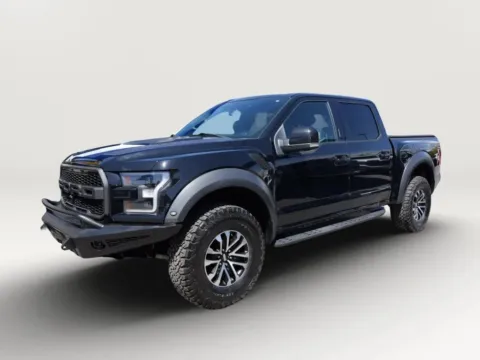 Black 2019 Ford F-150 SuperCrew Cab Raptor Pickup 4D 5 1/2 ft for sale in El Paso, TX