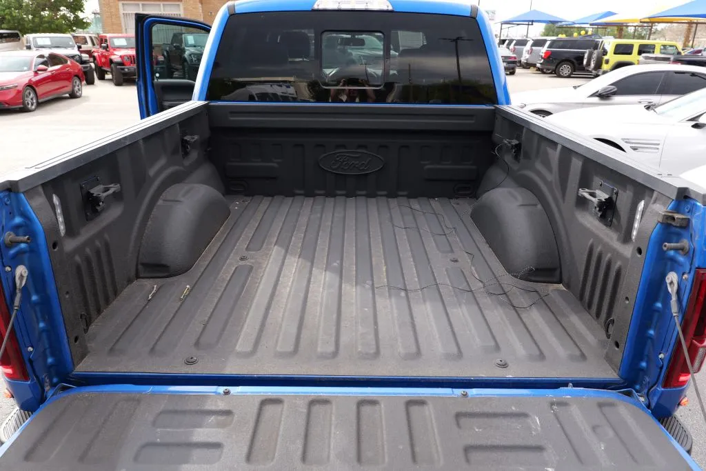 Ford F-150 photo 15