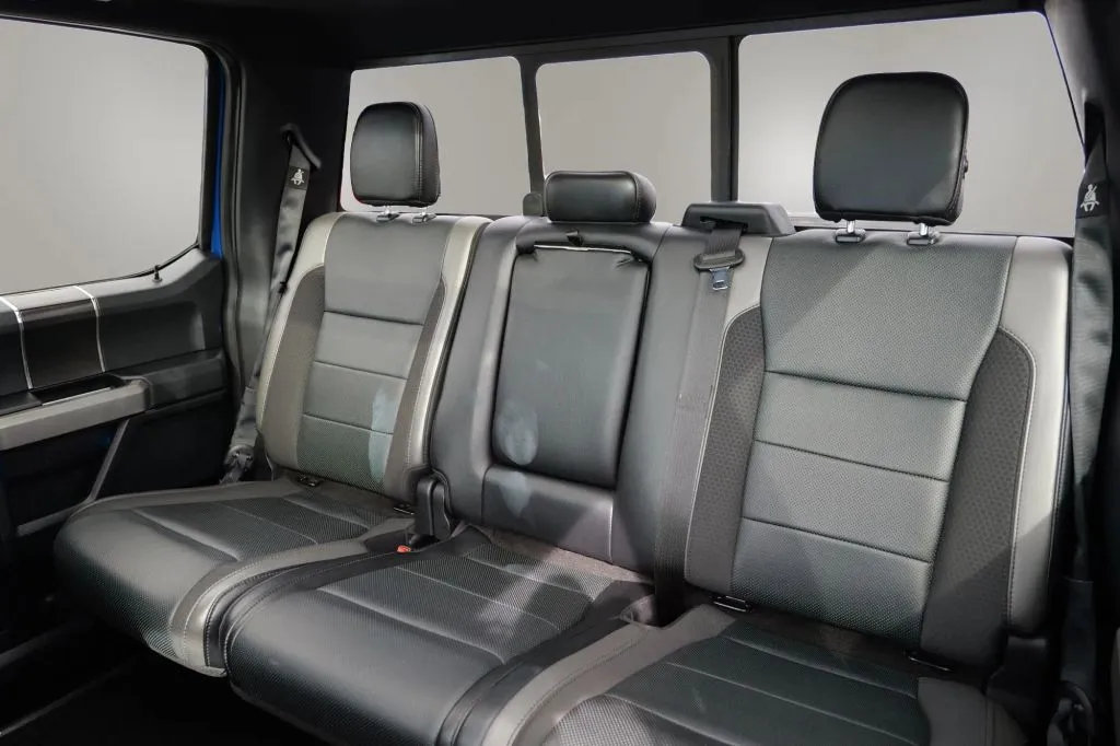 Ford F-150 photo 10