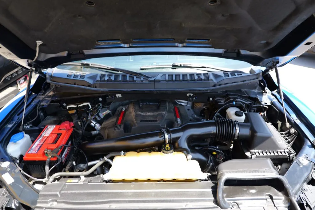 Ford F-150 photo 17