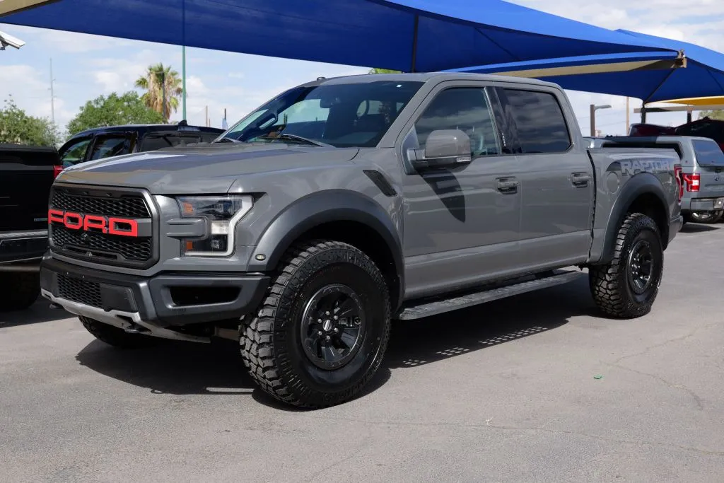Gray 2018 Ford F-150 SuperCrew Cab Raptor Pickup 4D 5 1/2 ft for sale in El Paso, TX