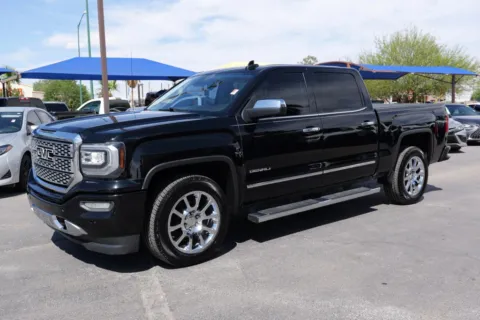 Black 2017 GMC Sierra 1500 Crew Cab Denali Pickup 4D 5 3/4 ft for sale in El Paso, TX