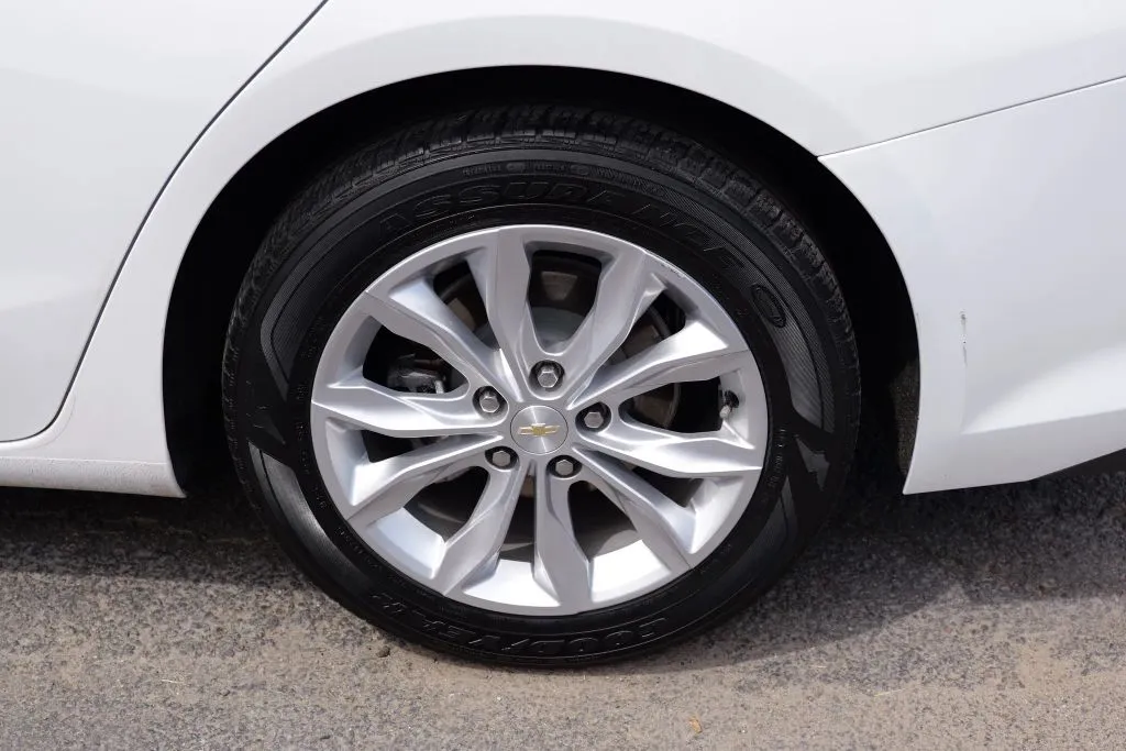 Chevrolet Malibu photo 12