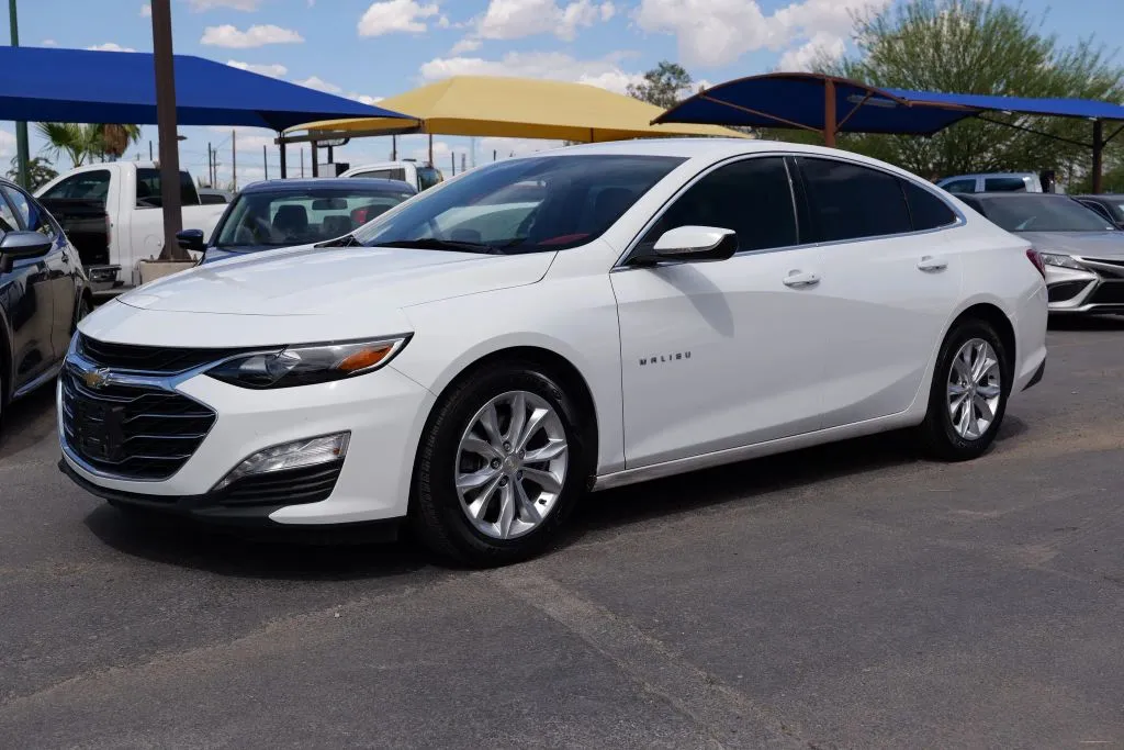 White 2022 Chevrolet Malibu LT Sedan 4D for sale in El Paso, TX