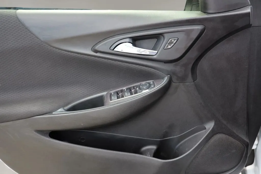 Chevrolet Malibu photo 7