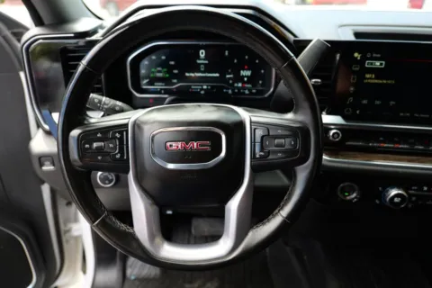 More photos of 2023 GMC Sierra 1500 Crew Cab SLE Pickup 4D 5 3/4 ft at Torresdey Motors Alameda, TX