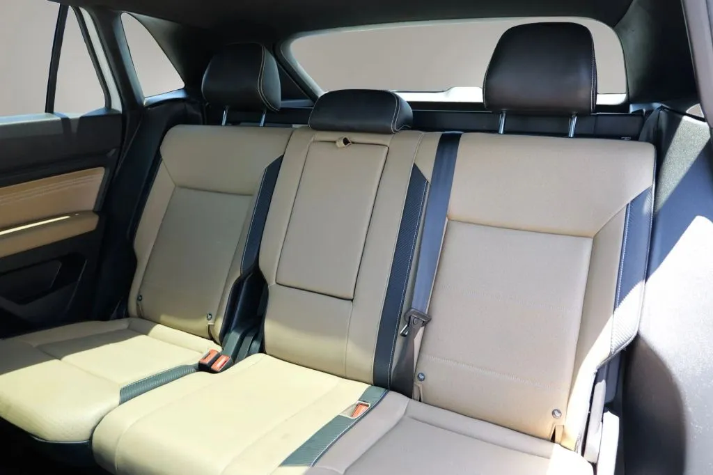 Volkswagen Atlas Cross Sport photo 10