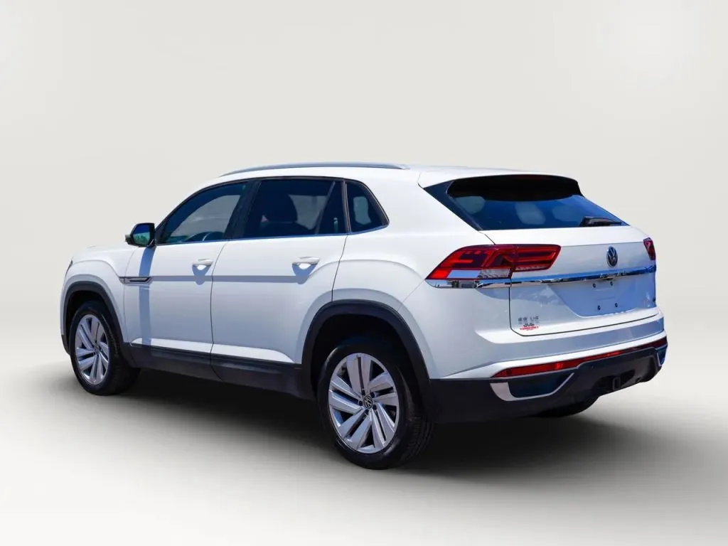 Volkswagen Atlas Cross Sport photo 3