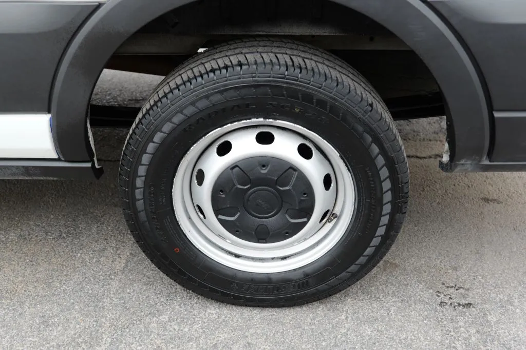 Ford Transit-250 photo 10
