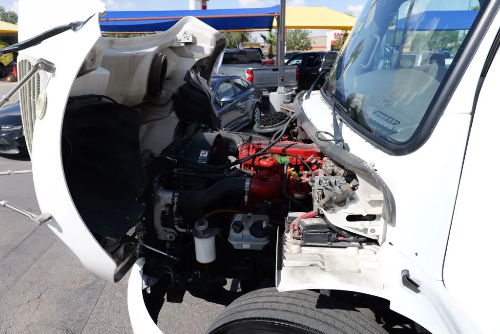 Freightliner M106 photo 25
