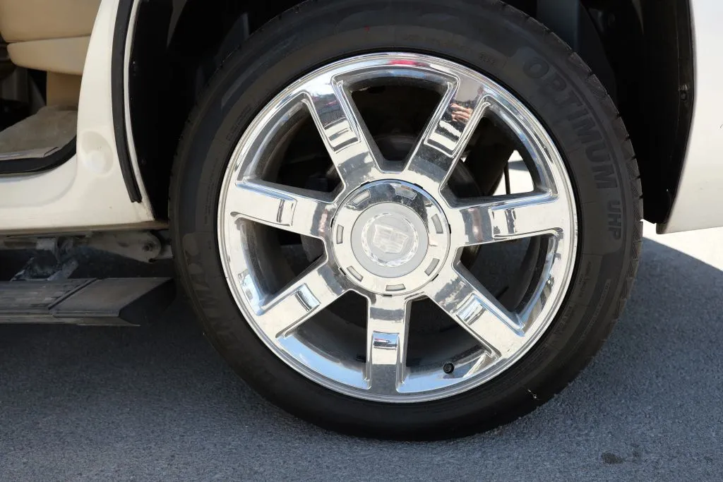 Cadillac Escalade photo 15