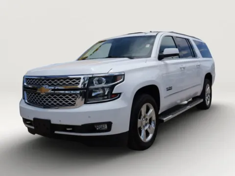 White 2019 Chevrolet Suburban LT Sport Utility 4D for sale in El Paso, TX