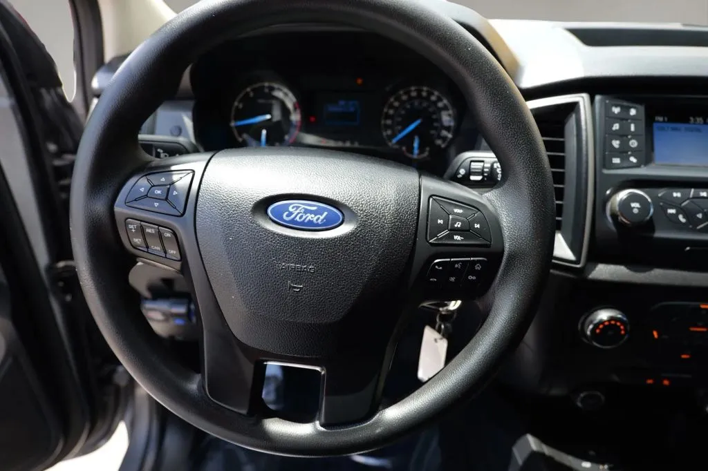 Ford Ranger photo 5