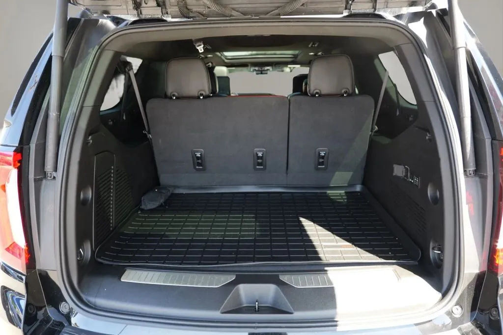 GMC Yukon XL photo 21